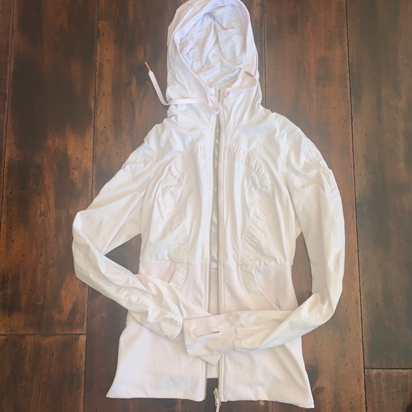 Lululemon jacket - Picture 3 of 6